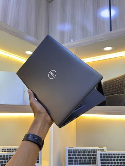 Dell Latitude UltraSlim Core i7 8th Generation  8GB Ram DDR4