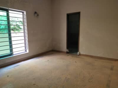 1 Kanal Lower Portion Is Available For Rent In Dha Phase 4 Near DD Commercial