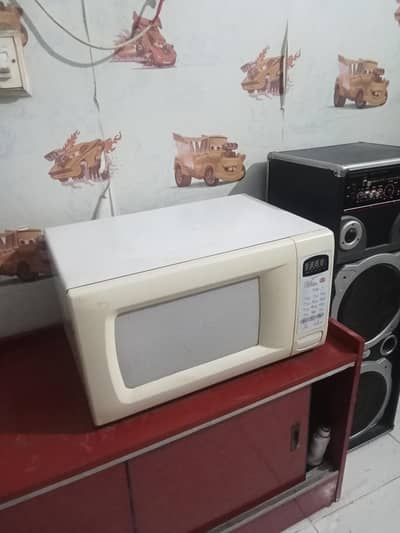 Microwave