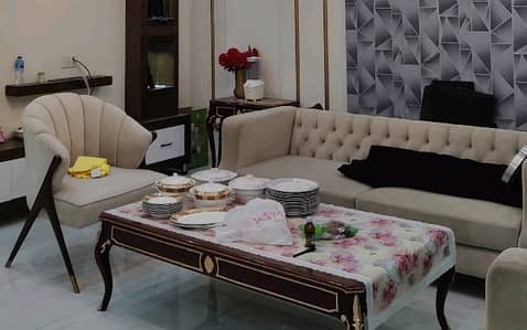 Reserve A Upper Portion Of 1 Kanal Now In Marghzar Officers Colony