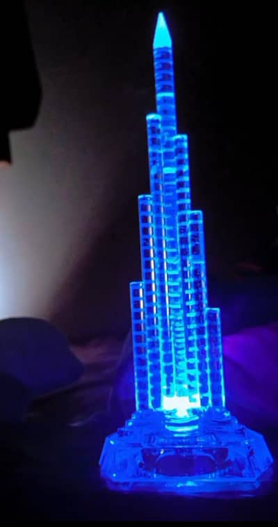 aslaam ulaikum it's new burjh khalifa light