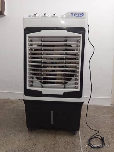 Air room cooler