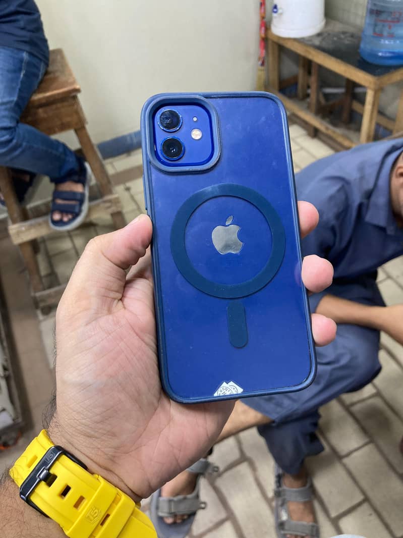 IPhone 12 1