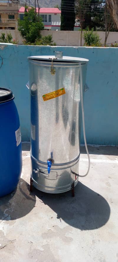 Gas geyser Tanki 120 ltrs
