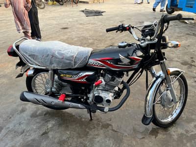 CG 125 2024 MODEL 10/10 CONDITION