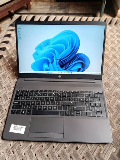 HP Notebook 255 G8 | AMD Ryzen 5 5500U | 8GB RAM | 256GB SSD