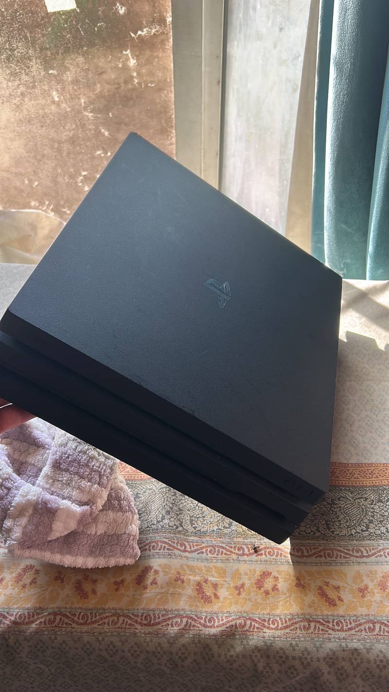 PS4 pro 0