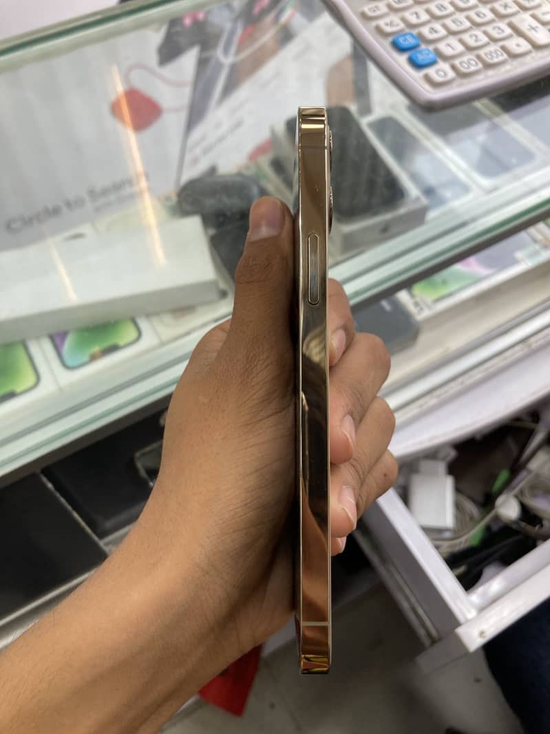 iPhone 12 pro 2