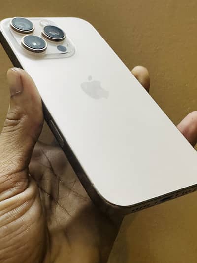 I phone 16 pro fu