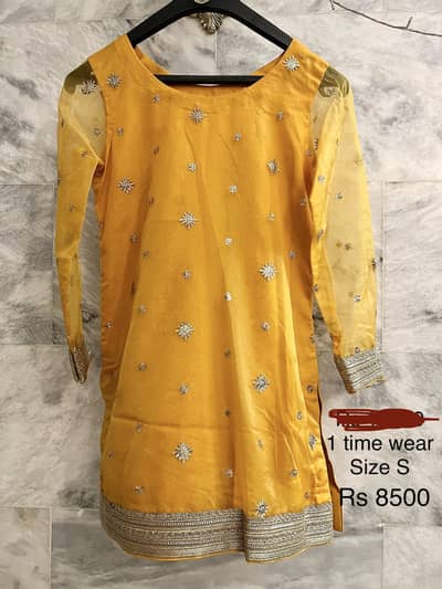 4 piece READY TO WEAR