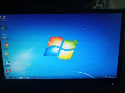 HP system or planar 20 inches lcd for sale in less price urgent
