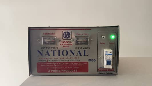 National Stabilizer 3000 watts