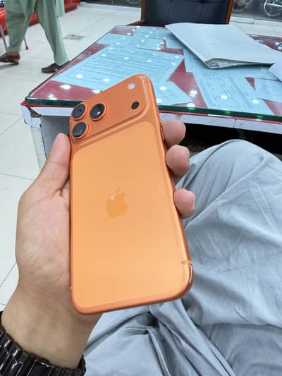 Orange color dual eSIM sim non active 90cycle count 100bettery health
