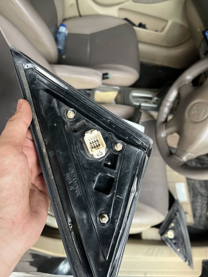 side mirrors 1
