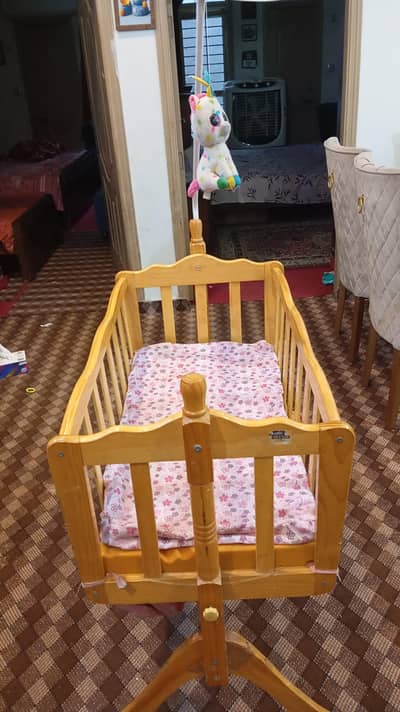 Wooden baby Crib, toddler bed with mattress