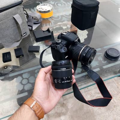 canon Rabel t6i with two lenses