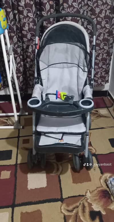 pram slightly used