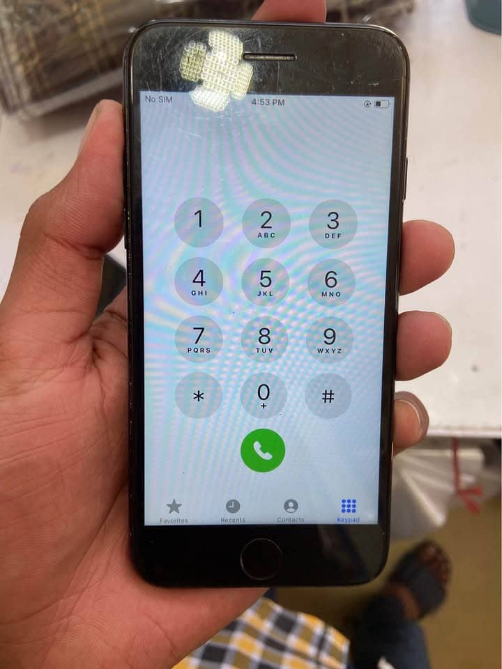 Apple iPhone 7 4