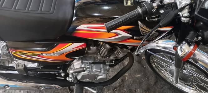 Honda 2022 model black for sale