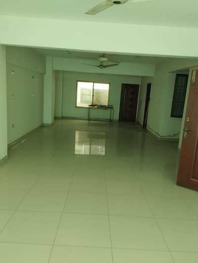 Office for rent 900 sqrfet 3rd floor with lift glass alevation in DHA phase 2 ext ShahBaz BaLoch 0322.5996882