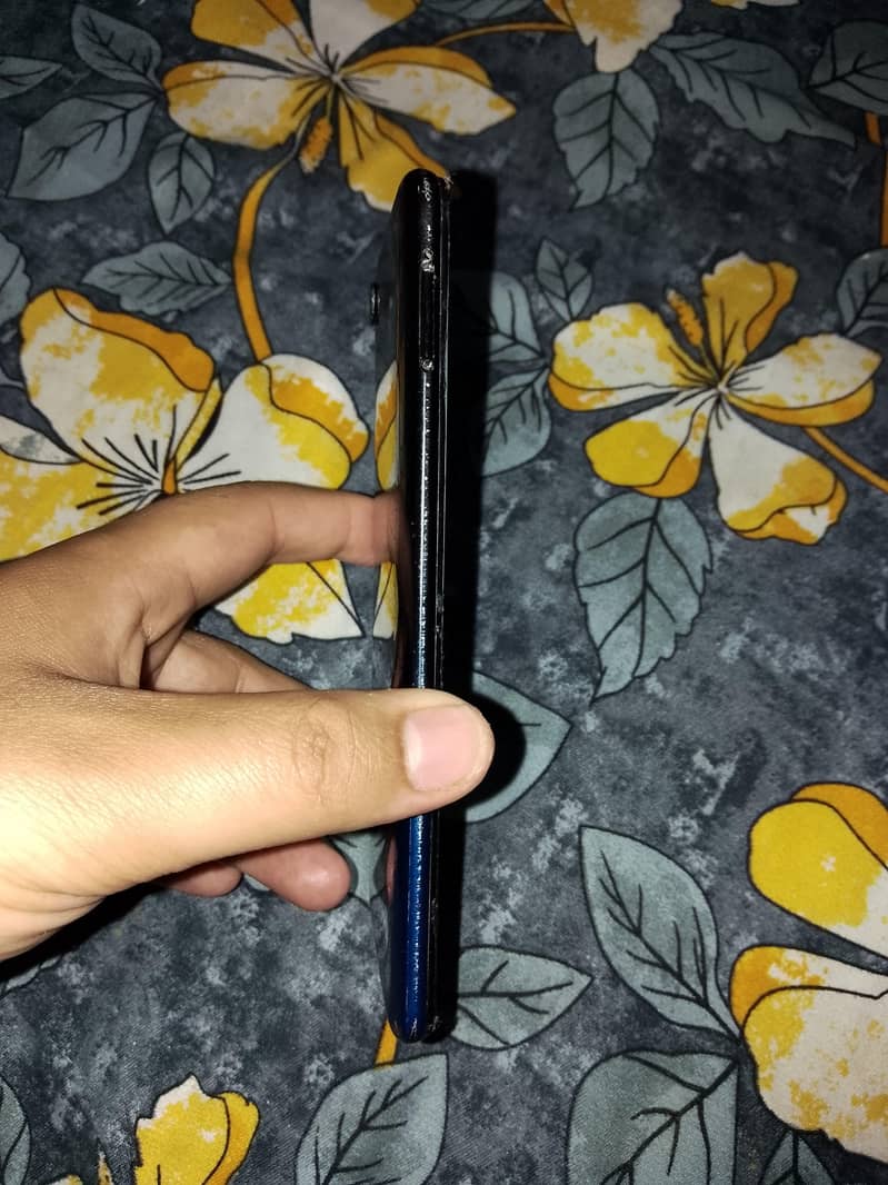 vivo 1908 5