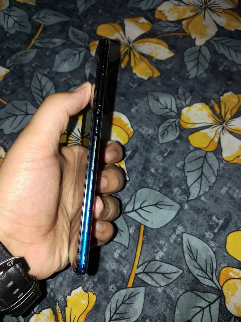 vivo 1908 6