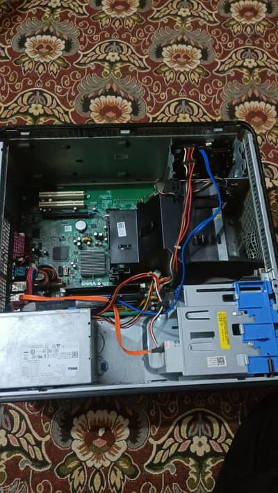 CORE 2 DUO CPU-UPGRADEABLE { WINDOW 10 SUPPORTED}