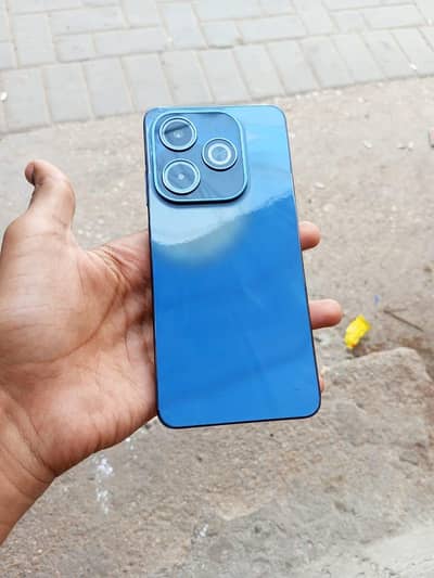 INFINIX HOT 40I 8/128 (WITH BOX)