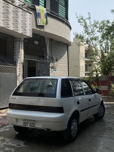 Suzuki Cultus 2001