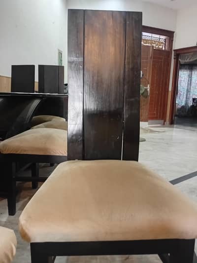 8 seater dining table