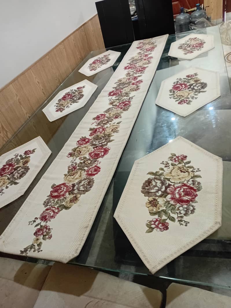 8 seater dining table 1