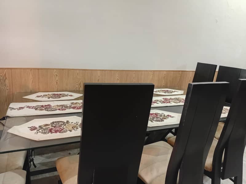 8 seater dining table 3