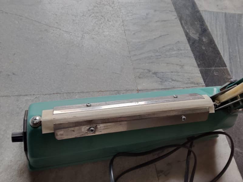sealing machine 2