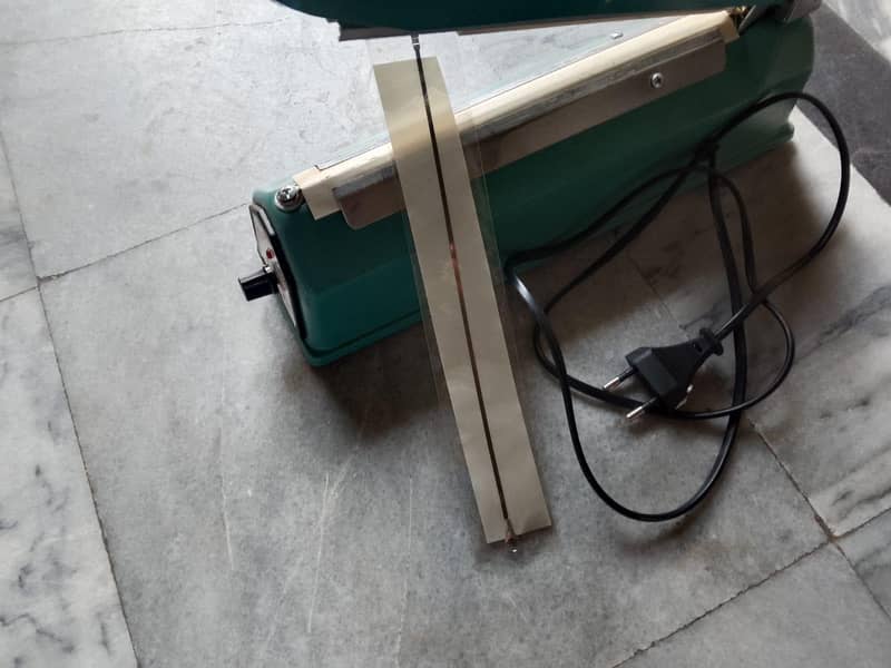 sealing machine 4