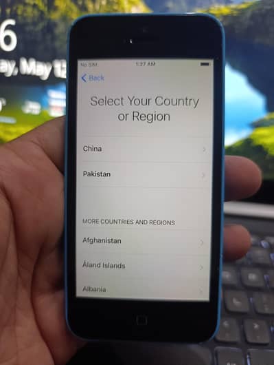 Iphone 5c icloud  orgonal condition