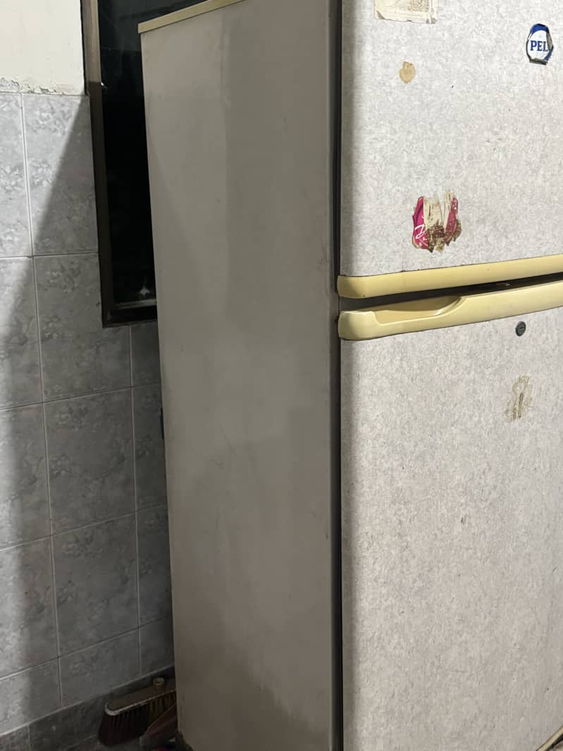PEL fridge 0