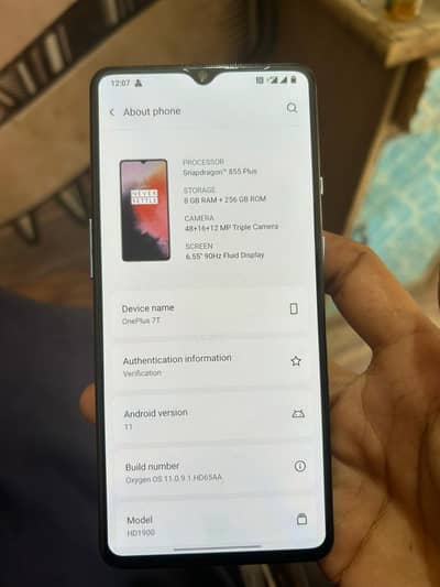 one plus 7T 8GB 256GB all okay ha Back change krwai h bs