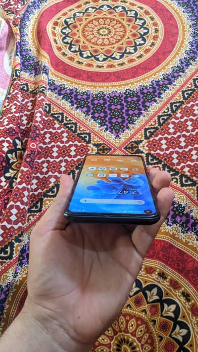 tecno spark 7 pro used 4/64 gb and memory double sim working