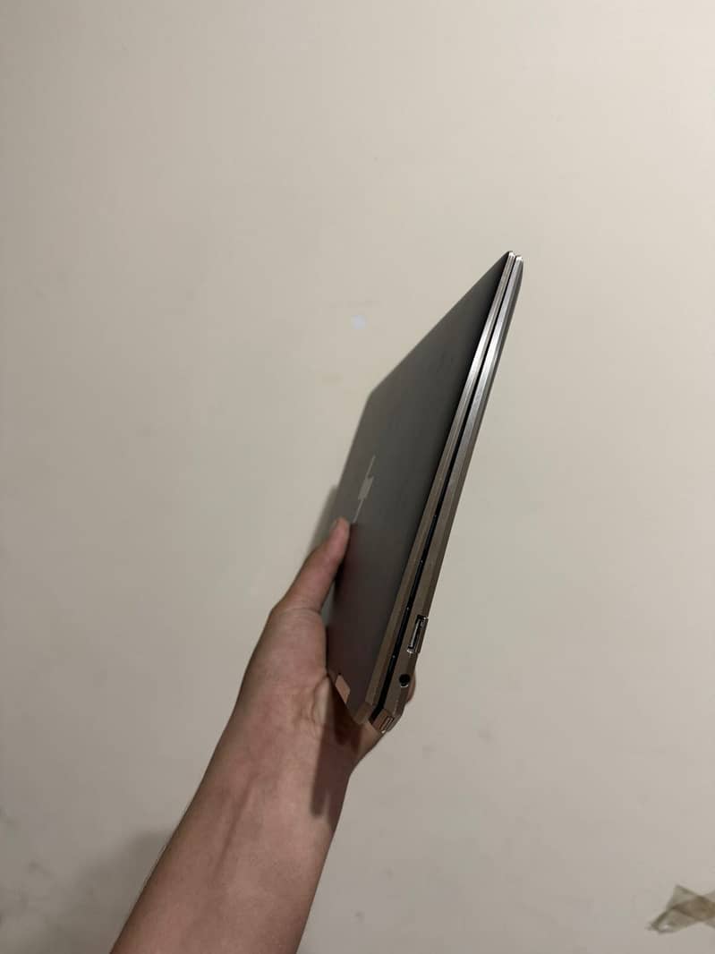 Laptop 3