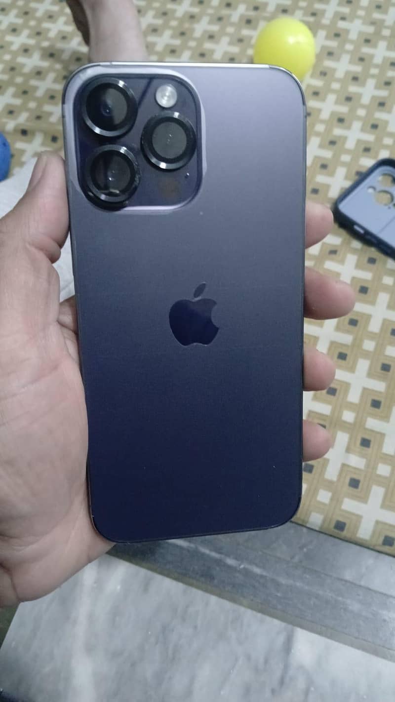 14 PRO MAX IPHONE 1