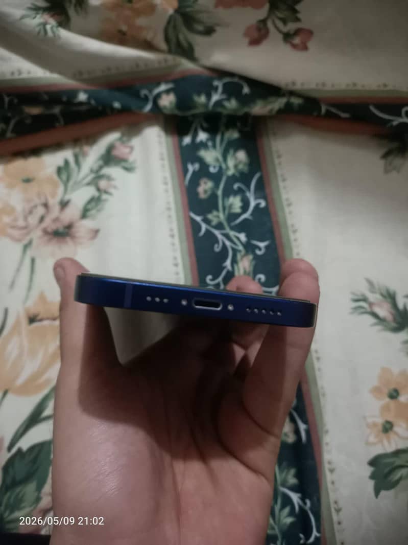 Iphone 12 2