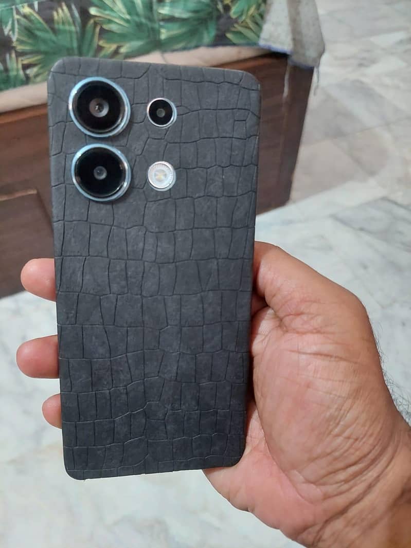 Redmi note 13 8/256 0