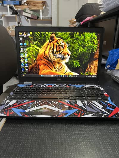 Dell laptop precision core i7 16 ram window 11pro ssd 256