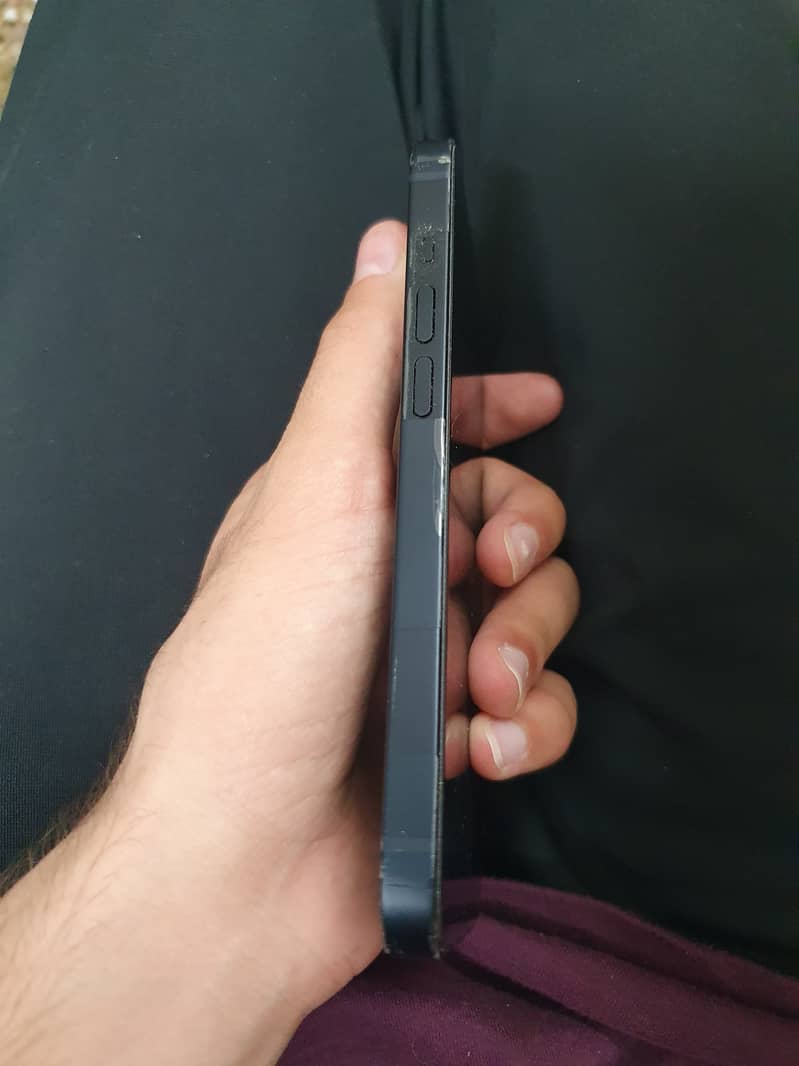 iPhone 14 (Jv) 4