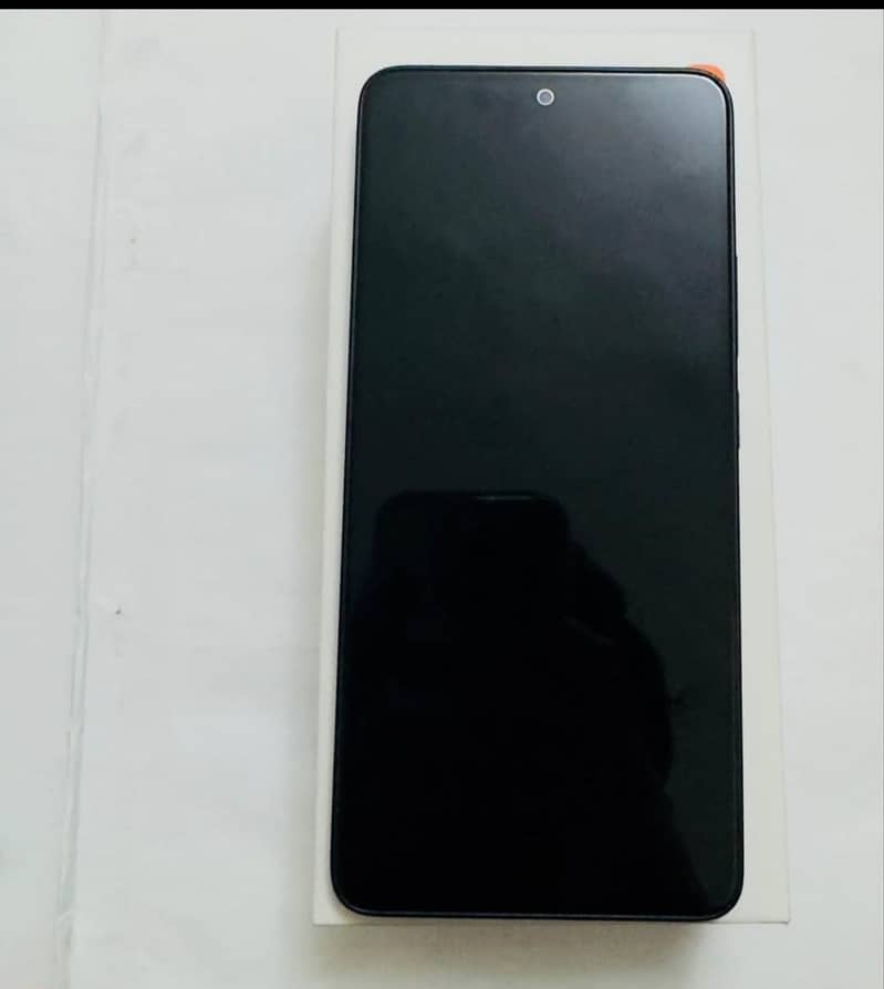 Redmi note 13,8+4,256 1