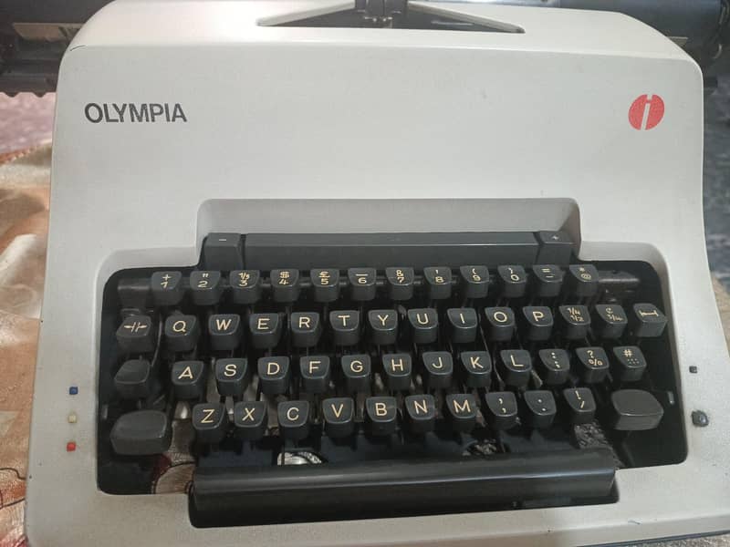 typewriter 3