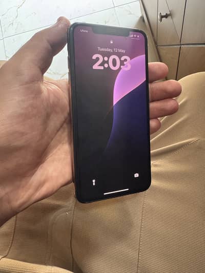 iphone XS MAX GOLDEN FU EXCHANGE POOSIBLE