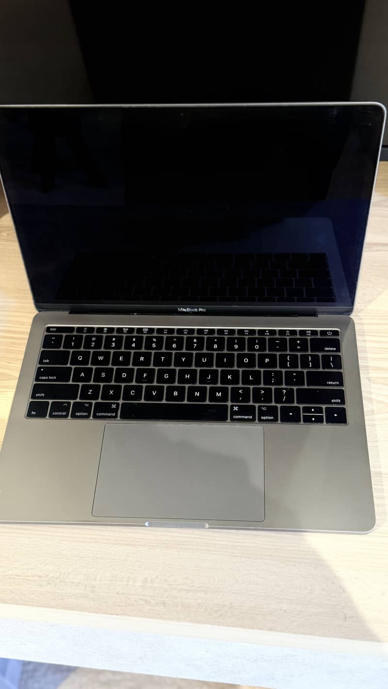 Macbook pro 2017 1