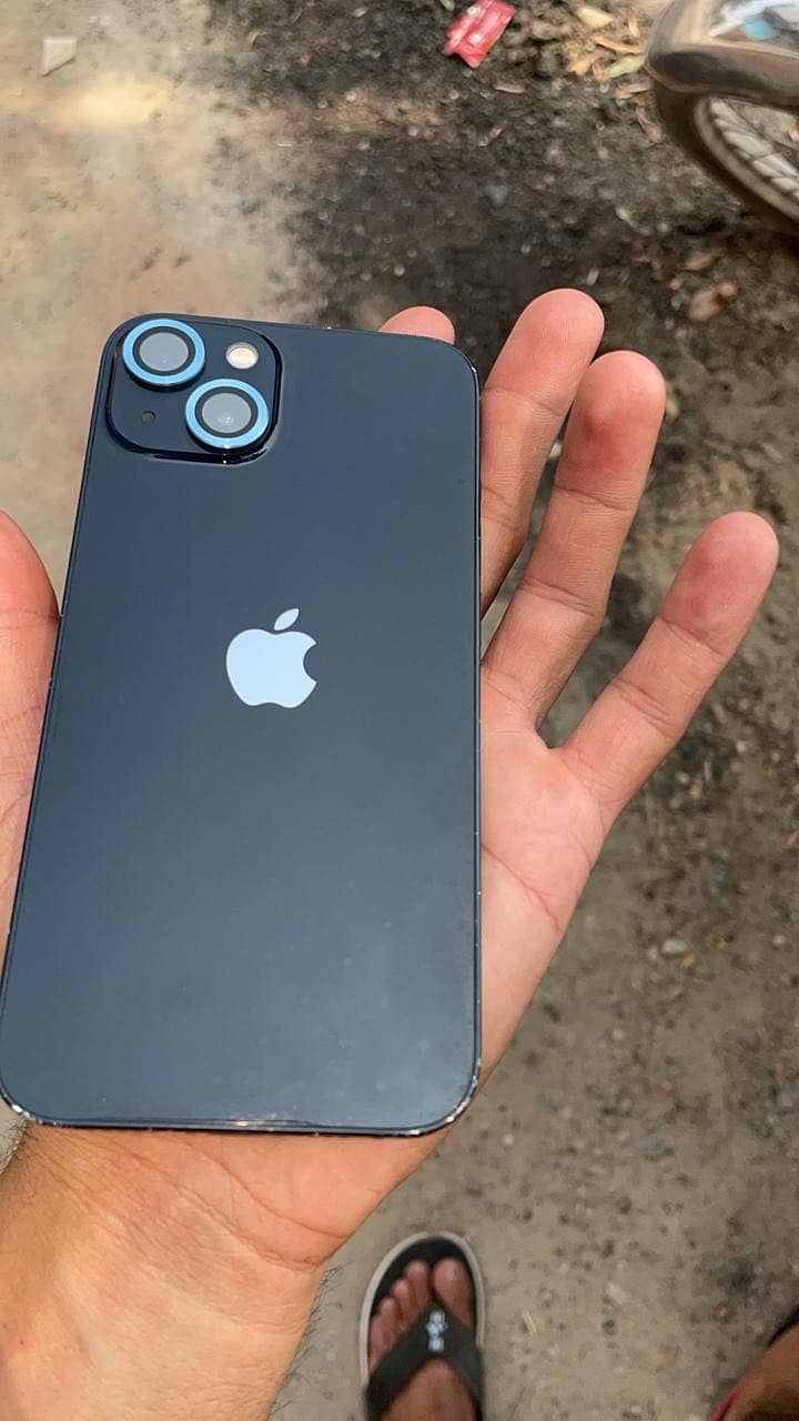 iPhone 13 2