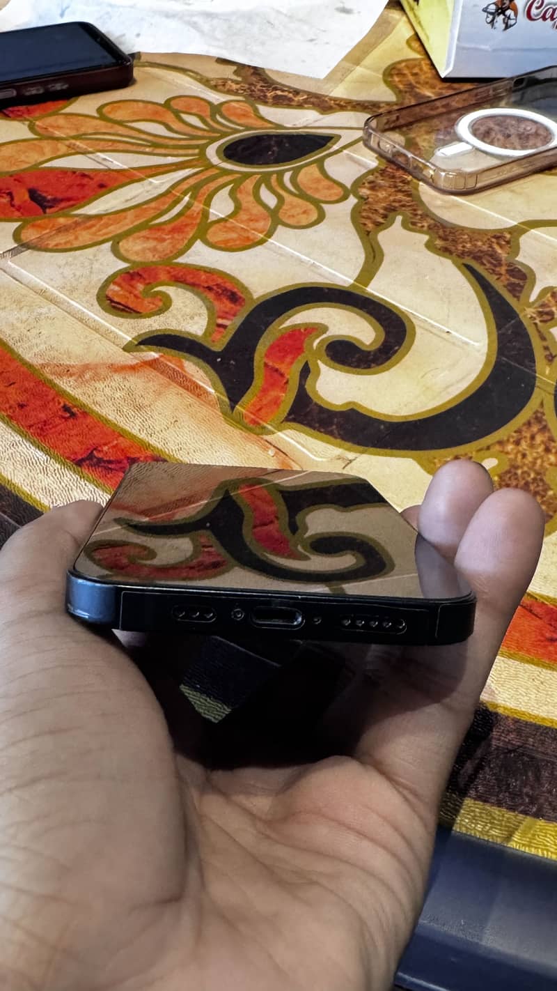 Iphone 14 jv 5